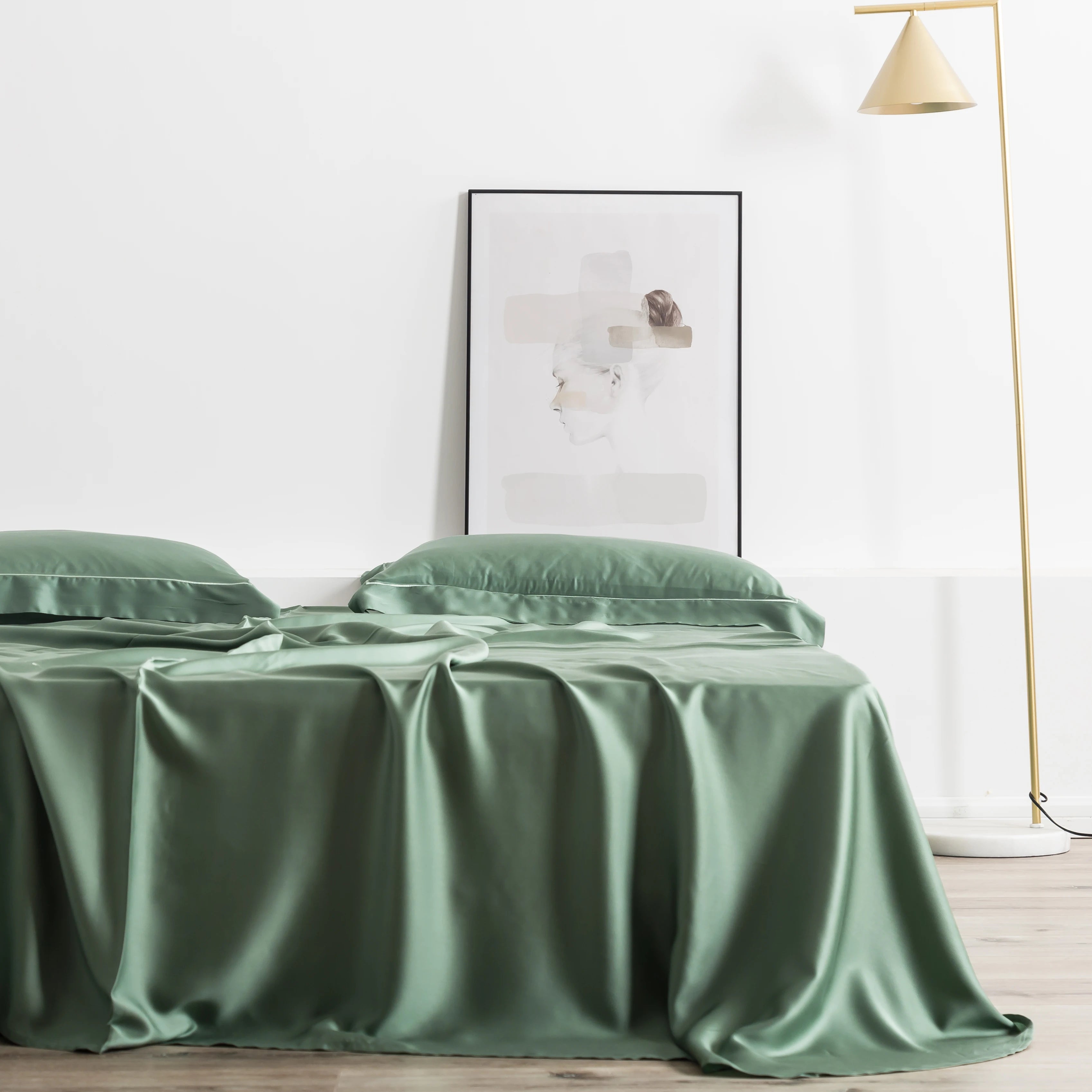 Liv-Esthete 100% Silk Green Bedding Set