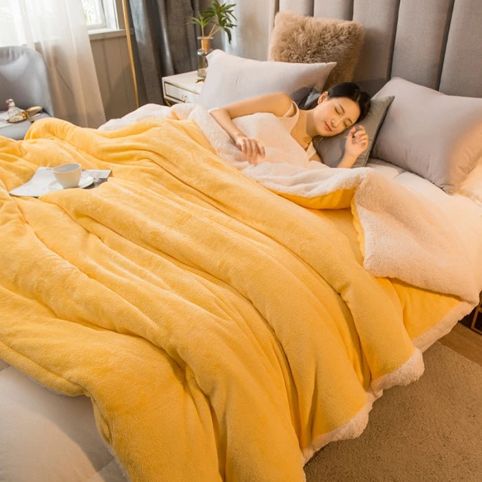 Wool Throw Blanket – Double-Sided Queen Bed Blanket, Warm Winter Bedspread for Camping, Sofa & Bedroom