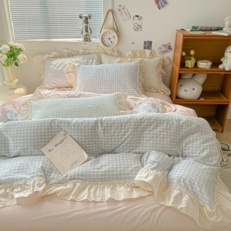 Soft Skin-friendly Lattice Lace Ruffles Quilt Cover