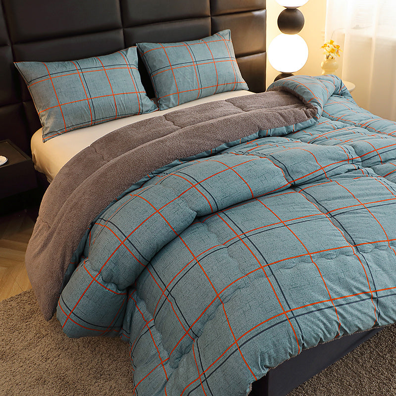 Plush Thick Winter Quilt – Soft Milk Velvet Blue Plaid Comforter, Extra Warm All-Season Bedding for Bedroom & Dorm, Machine Washable, Contemporary Geometric Design